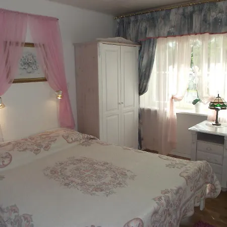 Guest house Helene Kuressaare