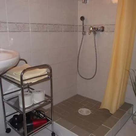 Helene Guest house Kuressaare